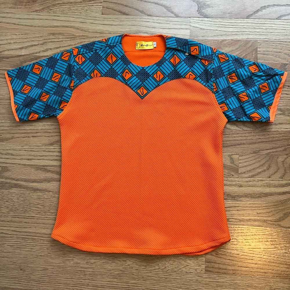 Ghanaian print shirt, sz L/ 7